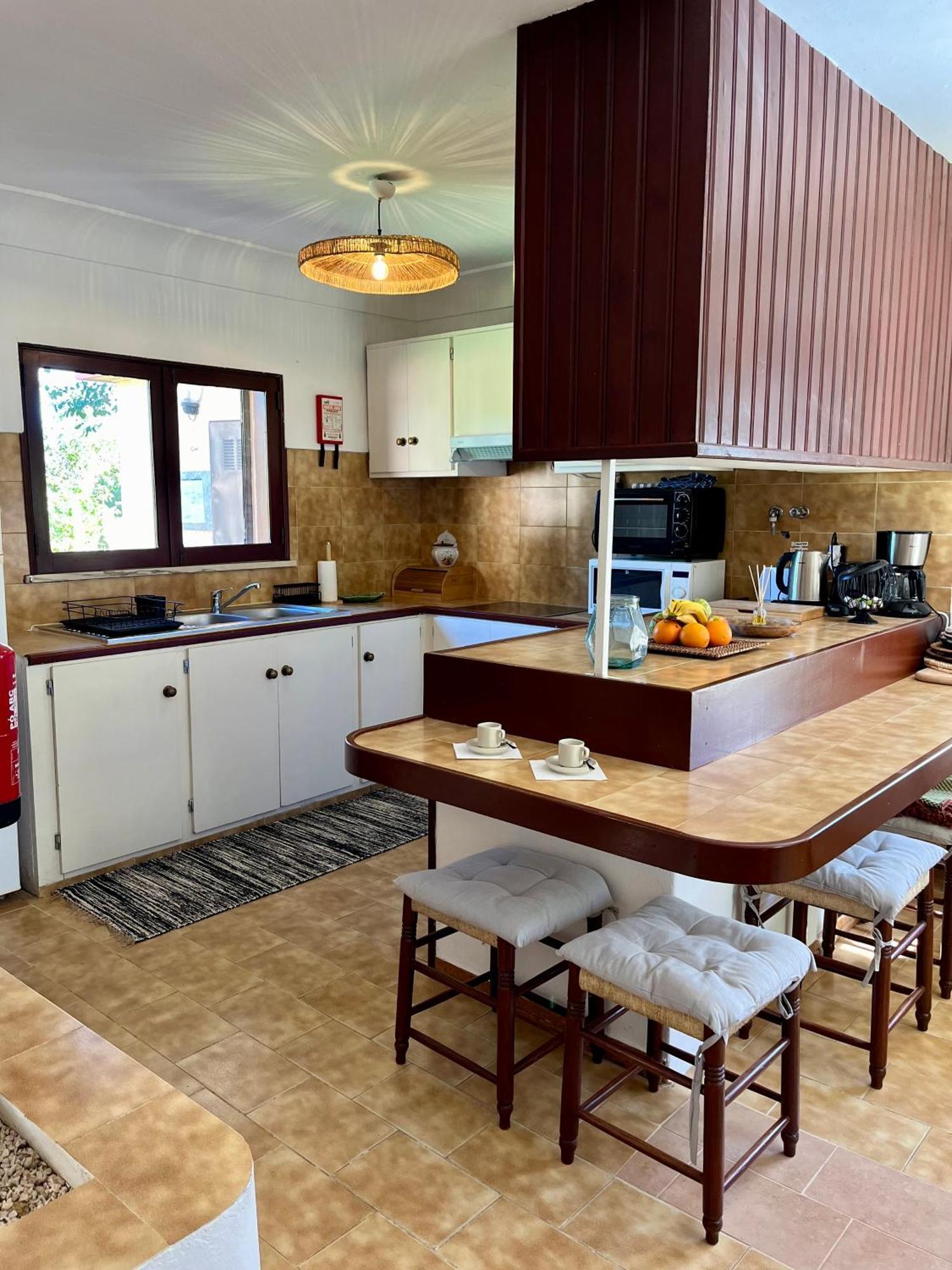 Green Paradise 2room Pool/garden/grill/park *