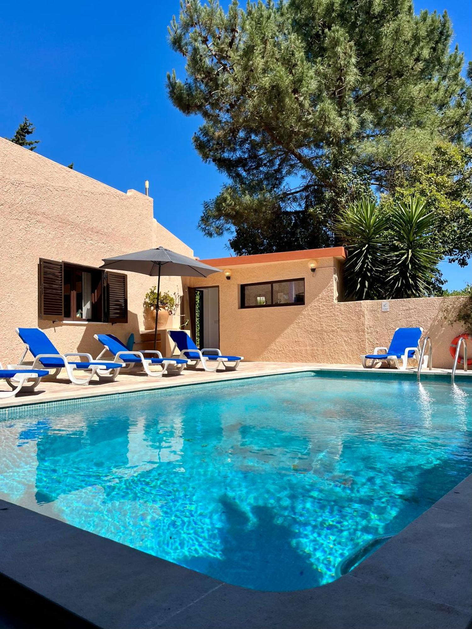 Holiday home Green Paradise 2room Pool/garden/grill/park *